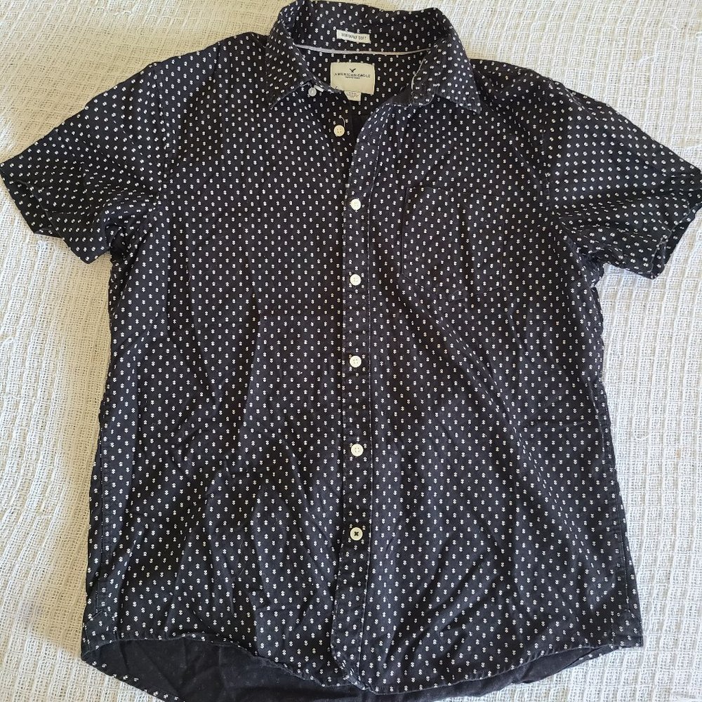 American Eagle Outfitters Black Short Sleeved Shirt with White Dotted Pattern